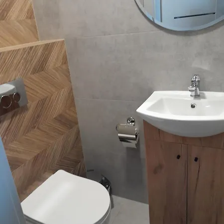 Domek Pod Brzozami Z Jacuzzi ,Grillem I Tarasem Przemysl Exterior photo