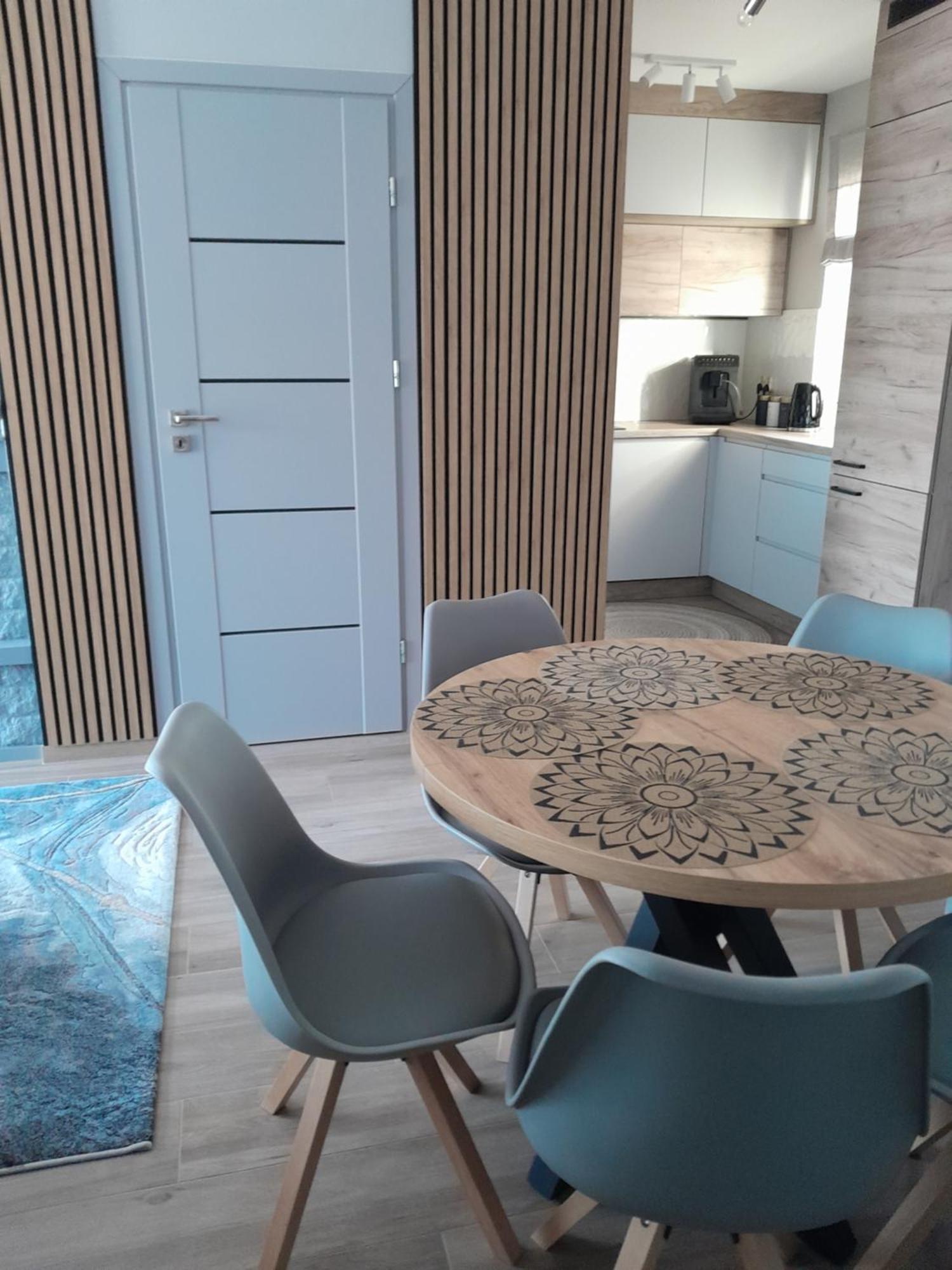 Holiday home Pod Brzozami Z Jacuzzi ,grillem I Tarasem *