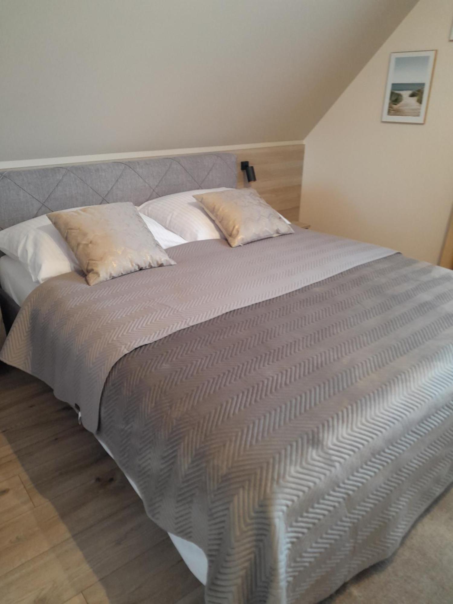 Pod Brzozami Z Jacuzzi ,grillem I Tarasem * Przemysl